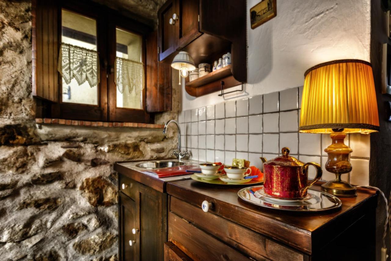 B&B La Voce Del Fiume Dimora Storica Di Charme Brienza Luaran gambar