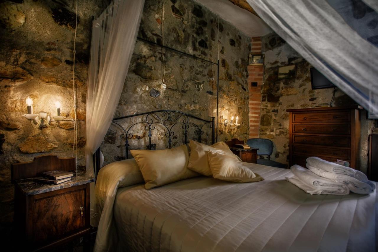 B&B La Voce Del Fiume Dimora Storica Di Charme Brienza Luaran gambar